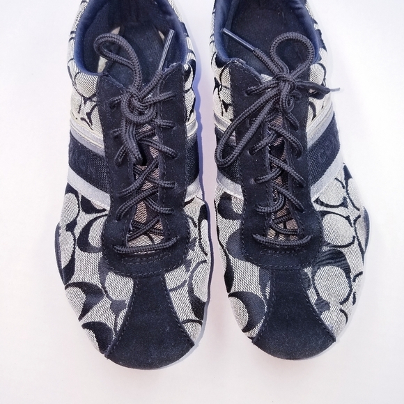 🌸 Coach | Signature Black Tie Sneakers 6‎ - Picture 5 of 8